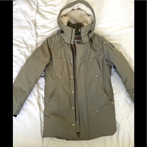 Moose Knuckles Saint Ulric Parka - Picture 1 of 6